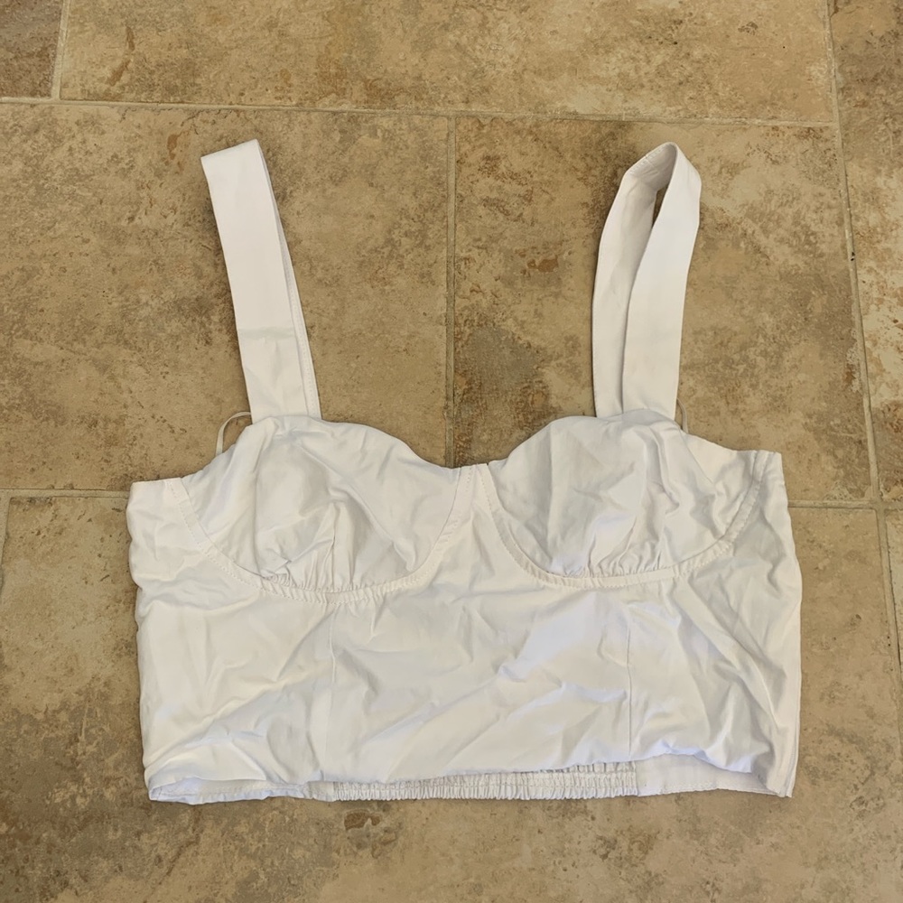PRINCESS POLLY WHITE CROPPED TANK